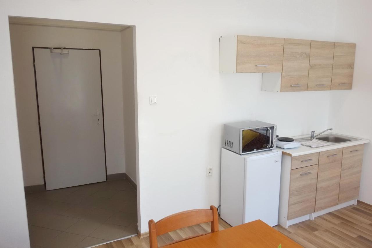 Apartmany Alzuz Ruzomberok Buitenkant foto